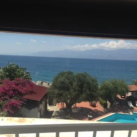 Apartament Attico Fata Morgana Gallico Marina
